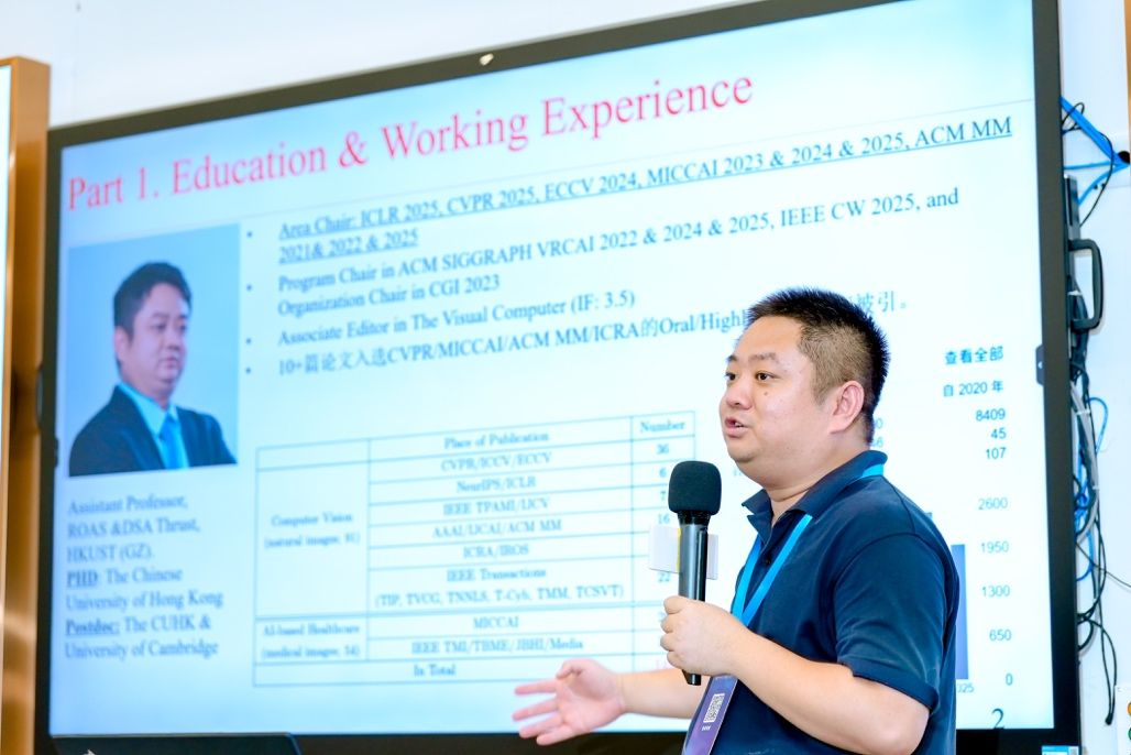 中国图象图形学学会第三十一期珠峰论坛—大模型赋能的图像理解与生成专题研讨会在香港科技大学(广州)成功举办(图15) 中国图象图形学学会第三十一期珠峰论坛—大模型赋能的图像理解与生成专题研讨会在香港科技大学(广州)成功举办(图15)