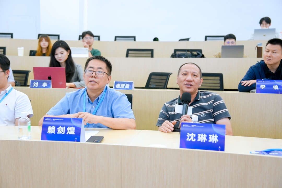 中国图象图形学学会第三十一期珠峰论坛—大模型赋能的图像理解与生成专题研讨会在香港科技大学(广州)成功举办(图19) 中国图象图形学学会第三十一期珠峰论坛—大模型赋能的图像理解与生成专题研讨会在香港科技大学(广州)成功举办(图19)
